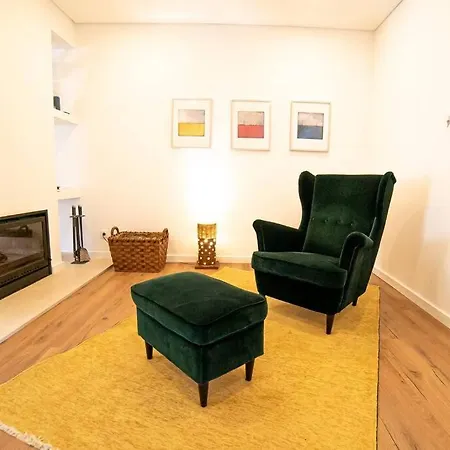 Casa Do Coreto, Paço, São Bartolomeu Dos Galegos Hébergement de vacances *