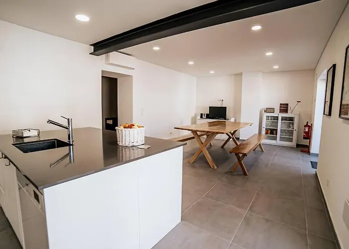 Hébergement de vacances Casa Do Coreto, Paço, São Bartolomeu Dos Galegos